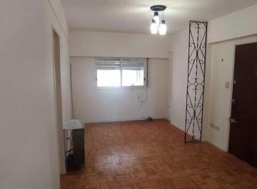 Departamento · 48m² · 2 Ambientes · Departamento 2 Ambientes Al Frente - Super Oferta! - Venta en Gerli, Avellaneda