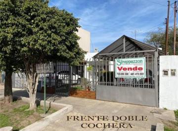 Casa · 130m² · 5 Ambientes · 2 Cocheras · Venta Rafael Castillo Casa en Optimas Condiciones Bajo de Precio