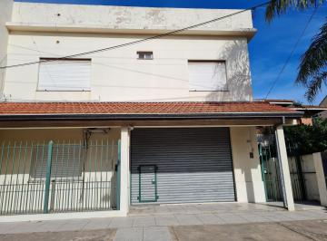 PH · 65m² · 5 Ambientes · PH en V. La Florida