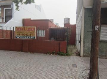 Casa de 3 ambientes, Versalles · Inmejorable Zona Casa 3 Amb con Gran Jardin - Versalles - Ruiz de Los Llanos 470