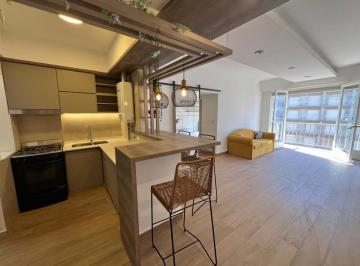 Departamento · 71m² · 3 Ambientes · Venta Departamento 3 Ambientes Zona Plaza Colón Reciclado