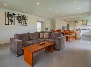 Casa · 187m² · 4 Ambientes · 1 Cochera · Barrio Tierras del Mar, Casa 4 Ambientes