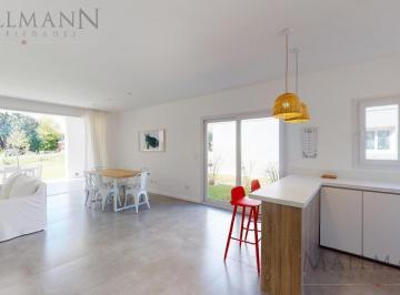 Casa · 128m² · 3 Dormitorios · 2 Cocheras · Town Houses en Pilará | Mallmann Propiedades