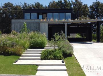 Casa · 280m² · 5 Ambientes · Venta Casa 3 Dorm. en Pilará La Calesa