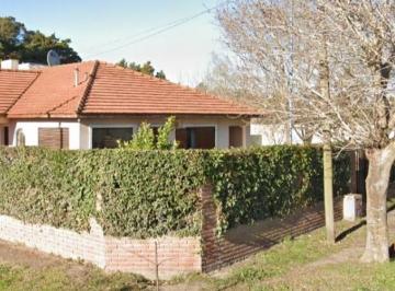 Casa de 4 ambientes, Miramar · Chalet en Parquemar