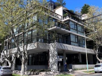 Departamento · 88m² · 3 Ambientes · 2 Cocheras · Semipiso de Gran Categoria en Zona Guemes