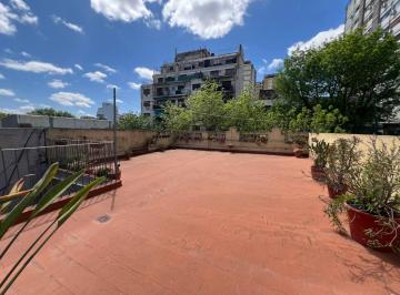 PH de 5 ambientes, Monte Castro · PH 5 Ambientes con Terraza y Quincho Sin Expensas
