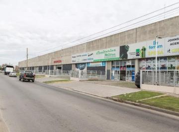 Local comercial · 600m² · Local Comercial /deposito Desde 300 M&sup2;premiun Acc. Oeste Km38 en Parque Store Center