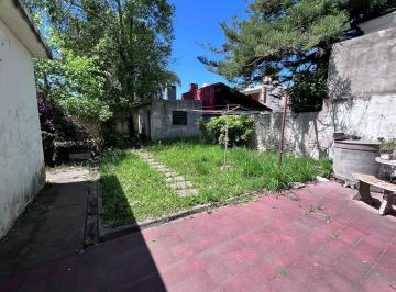 Casa · 179m² · 5 Ambientes · 1 Cochera · Casa en Venta en Campana, G. B. a. Zona Norte, Argentina