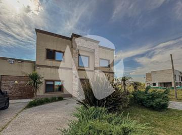 Casa · 235m² · 5 Ambientes · 2 Cocheras · Venta Casa 5 Ambientes Tiempos de Canning