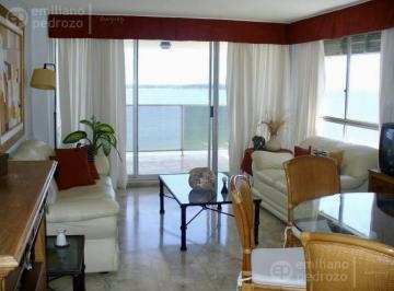Departamento · 72m² · 3 Ambientes · 1 Cochera · Depto. El Alquiler Temporario en Parada 6 Playa Mansa