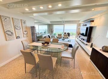 Departamento · 144m² · 4 Ambientes · 1 Cochera · Alquiler Aquarela - Playa Mansa - 3 Dorm. en Suite
