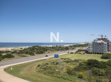 Foto1 · Penthouse Duplex en Venta de 4 Dorm. en Playa Brava, Punta del Este