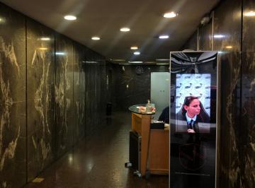 Oficina comercial de 9 ambientes, Centro / Microcentro · Extraordinaria Oficina Tucuman y Florida 2 Cocheras