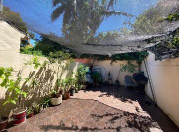 Casa · 84m² · 4 Ambientes · 1 Cochera · Casa en Venta
