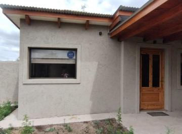 Casa · 2 Dormitorios · 1 Cochera · Se Vende Casa en Country Terra Alta