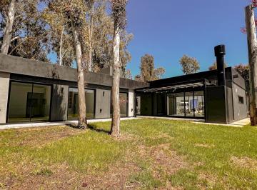 Casa · 120m² · 4 Ambientes · 1 Cochera · Venta | Casa a Estrenar 4 Ambientes | Barrio Privado Las Prunas