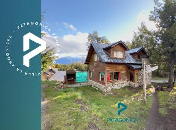 Casa · 118m² · 4 Ambientes · Venta - Oportunidad - Dos Casas Sobre Lote De564 m² en Barrio Norte.