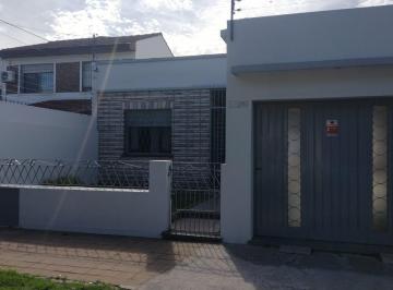Casa · 188m² · 5 Ambientes · 1 Cochera · Casa en Venta San Andrés 4 Ambientes Multifamiliar