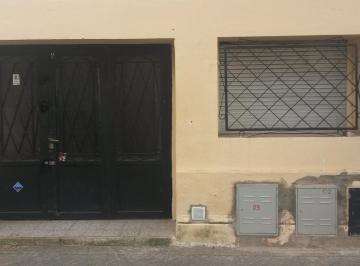 PH · 50m² · 1 Dormitorio · 1 Cochera · PH en Arroyito