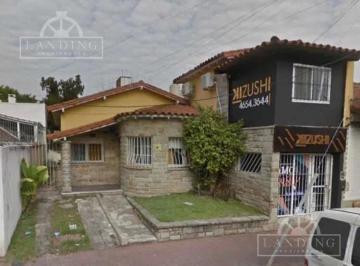 Casa · 120m² · 2 Dormitorios · 1 Cochera · Casa - Ramos Mejia