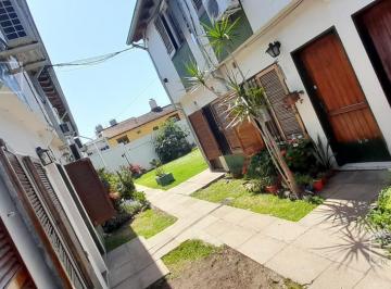 PH · 34m² · 2 Ambientes · PH en Venta en Ramos Mejia: Reciclado a Nuevo