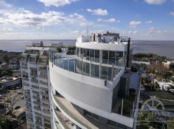 Departamento · 110m² · 3 Ambientes · 1 Cochera · Departamento con Increibles Vistas Al Río en Piso 15
