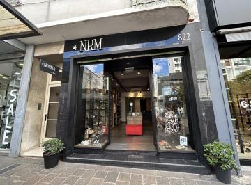 Local comercial · 171m² · 3 Ambientes · Local en Venta en La Plata