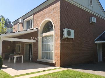 Casa · 215m² · 4 Ambientes · 1 Cochera · Casa en Alq. Temporario en Haras La Pradera, Pilar, G. B. a. Zona Norte