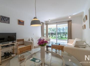 Foto1 · Vende Apartamento en El Complejo Solanas, de 1 Dormitorio y Terraza con Parrillero