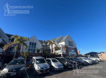 Oficina comercial · 90m² · 1 Ambiente · Oficina en Alquiler Venta Santa Barbara