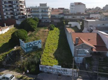 Terreno · 382m² · Lote en Waikiki Frente Al Mar