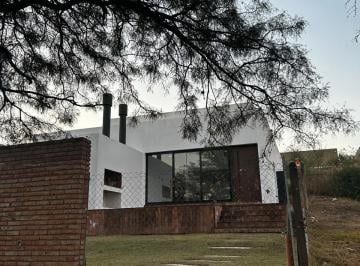 Casa de 4 ambientes, Villa Allende · Alquilo Casa 2 Dorm. Villa Allende
