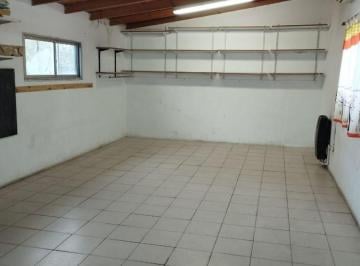 Casa de 5 ambientes, Lanús · Casa / Local Comercial en Venta Ubicado en Remedios de Escalada - Lanús Este