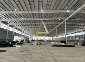 Bodega-Galpón · 4400m² · Alquiler Nave Logistica en Garin