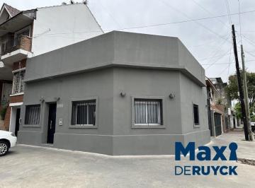 Casa · 58m² · 3 Ambientes · 1 Cochera · Ideal Inversor o Profesional, Monoamb + 2 Amb