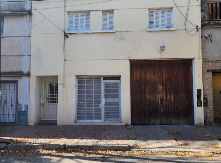 Local comercial · 387m²