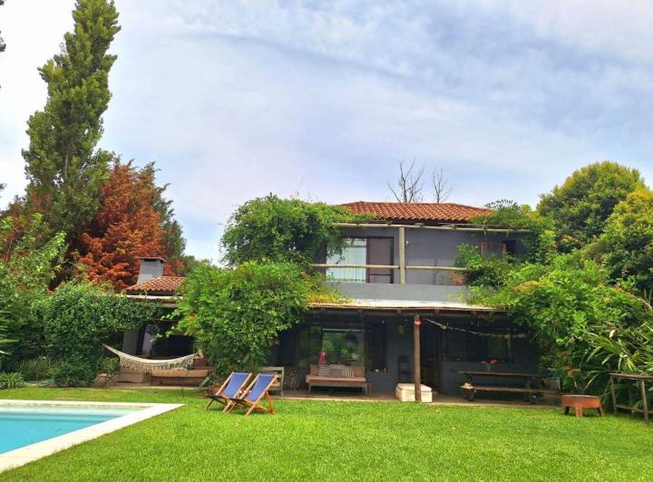 Casa · 350m² · 5 Ambientes · 3 Cocheras