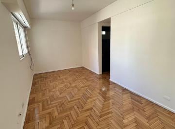 Departamento de 2 ambientes, Caballito · Alquiler Dos Ambientes en Caballito, 2 Do Piso por Escalera