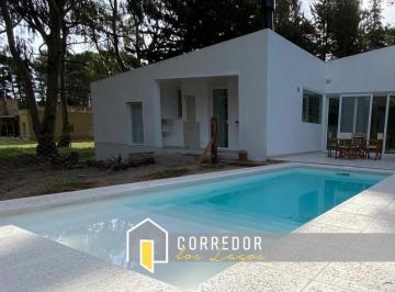 Casa · 130m² · 5 Ambientes · Alquiler Temporal, Casa, Barrio Bosque, Lote Al 100, 5 Ambientes