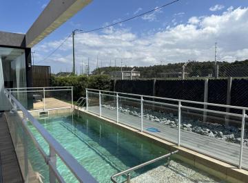 Casa · 288m² · 5 Ambientes · 1 Cochera · Casa en Venta en Barrio Rumenco Joven