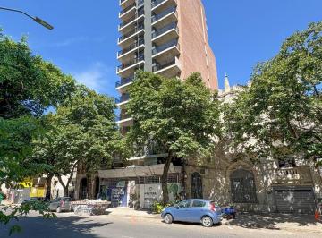 Departamento · 97m² · 3 Ambientes · Departamento Centro Rosario Av Francia Zona Medicina