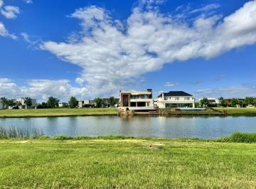 Terreno · 954m² · Terreno Lote con Excelente Espejo de Agua, Puertos del Lago, Muelles