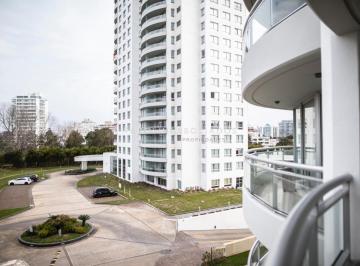 Foto1 · Apartamento en Venta en Ocean Drive I, Punta del Este.