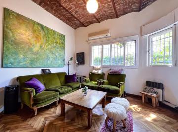 Casa · 111m² · 5 Ambientes · Divina Casa en Venta con Gran Terraza! y Excelente Ubicación en Florida, Vicente López