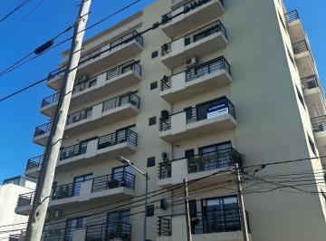 Departamento · 43m² · 2 Ambientes · Excelente 2 Amb Villa Ballester Centro Venta
