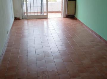 Departamento de 2 ambientes, Almirante Brown · Alquiler de Departamento en Burzaco: 2 Amb1er Piso S/av. H. irigoyen. Sin Expensas.
