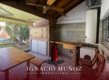 Casa de 3 ambientes, La Matanza · Muy Lindo Dúplex. 3 Y1/2 Ambientes con Cochera y Fondo Libre.