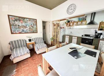PH · 60m² · 3 Ambientes · PH en Venta en La Zona Macrocentro. Rawson y Santa Fe. 3 Ambientes. Todo en Planta Baja.