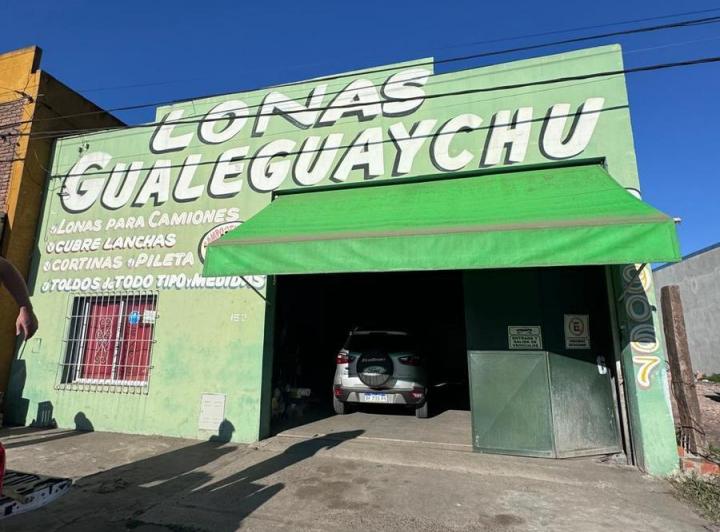 Bodega-Galpón · 395m² · 4 Ambientes